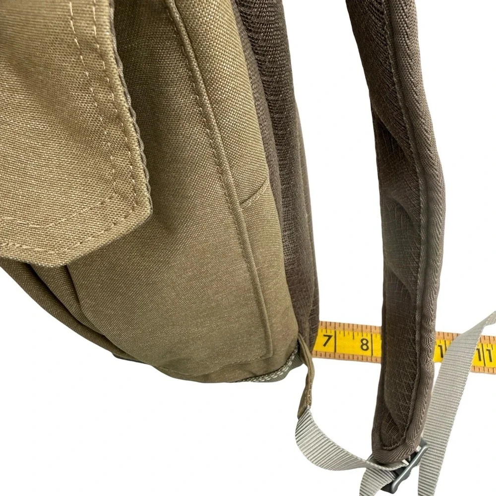 Eddie Bauer Bygone Lightweight Hiking Day   Backpack Olive Padded Back 18x12x6